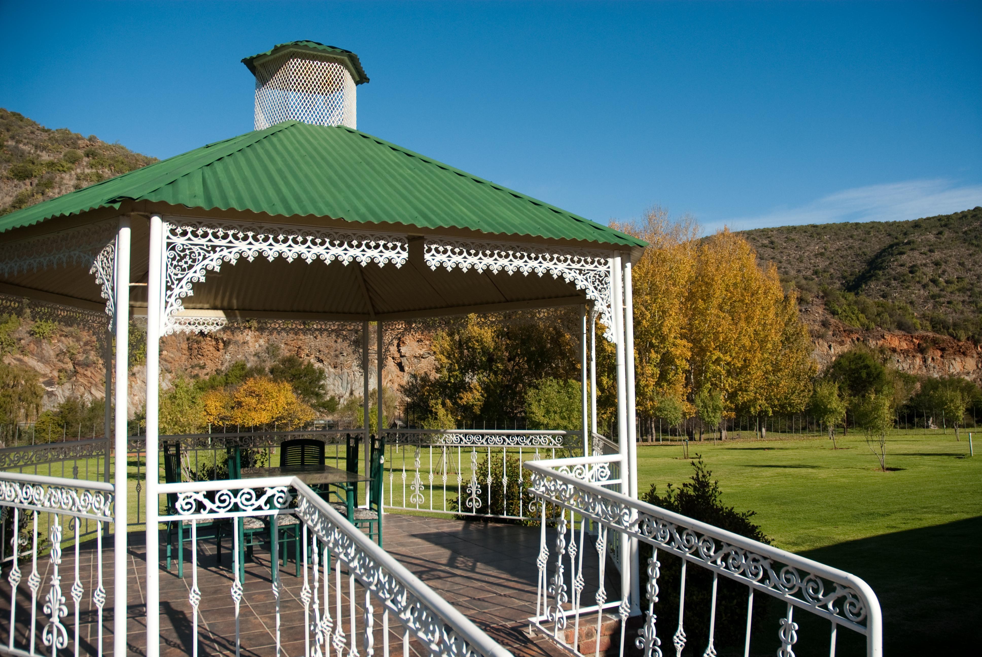 Old Mill Country Lodge & Restaurant Oudtshoorn Extérieur photo